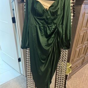 Elegant Green Women's Dress
